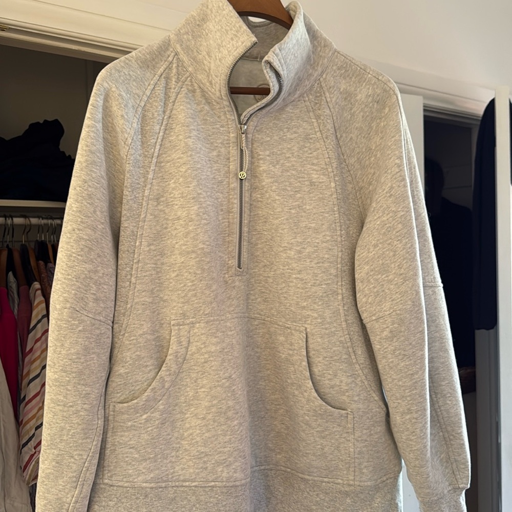 Lululemon half zip scuba sweatshirt